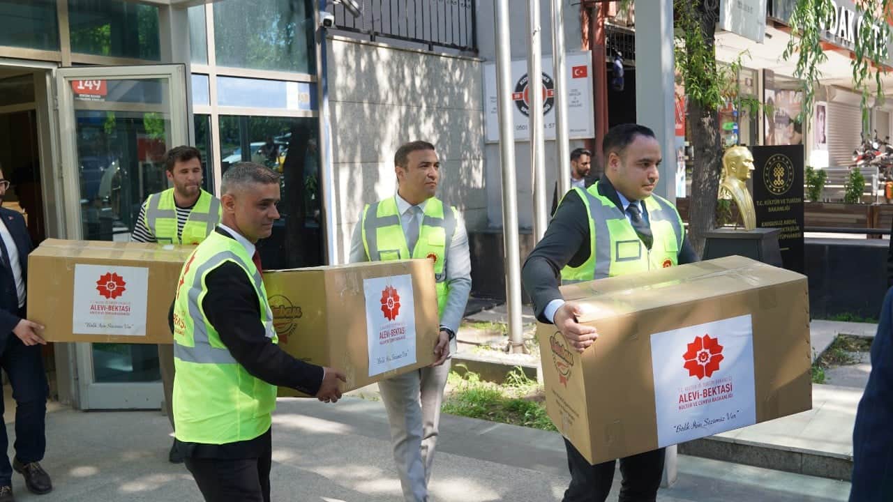 Muharrem ayında paylaşmanın bereketi 22 ile ulaşıyor...