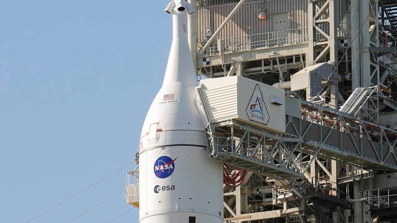 NASA Artemis II görevi kapsamında Orion uzay aracını Ay'a fırlattı