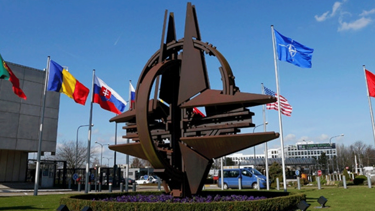 NATO karargahında esrarengiz isim! Nasıl sızdığı merak ediliyor!
