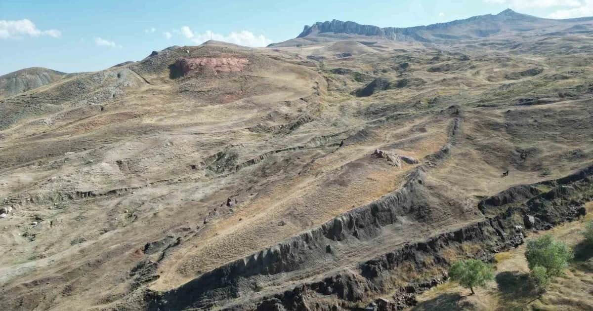 Nuh'un Gemisi araştırmasında ilk kez karotlu sondaj yapıldı, 300'den fazla numune alındı
