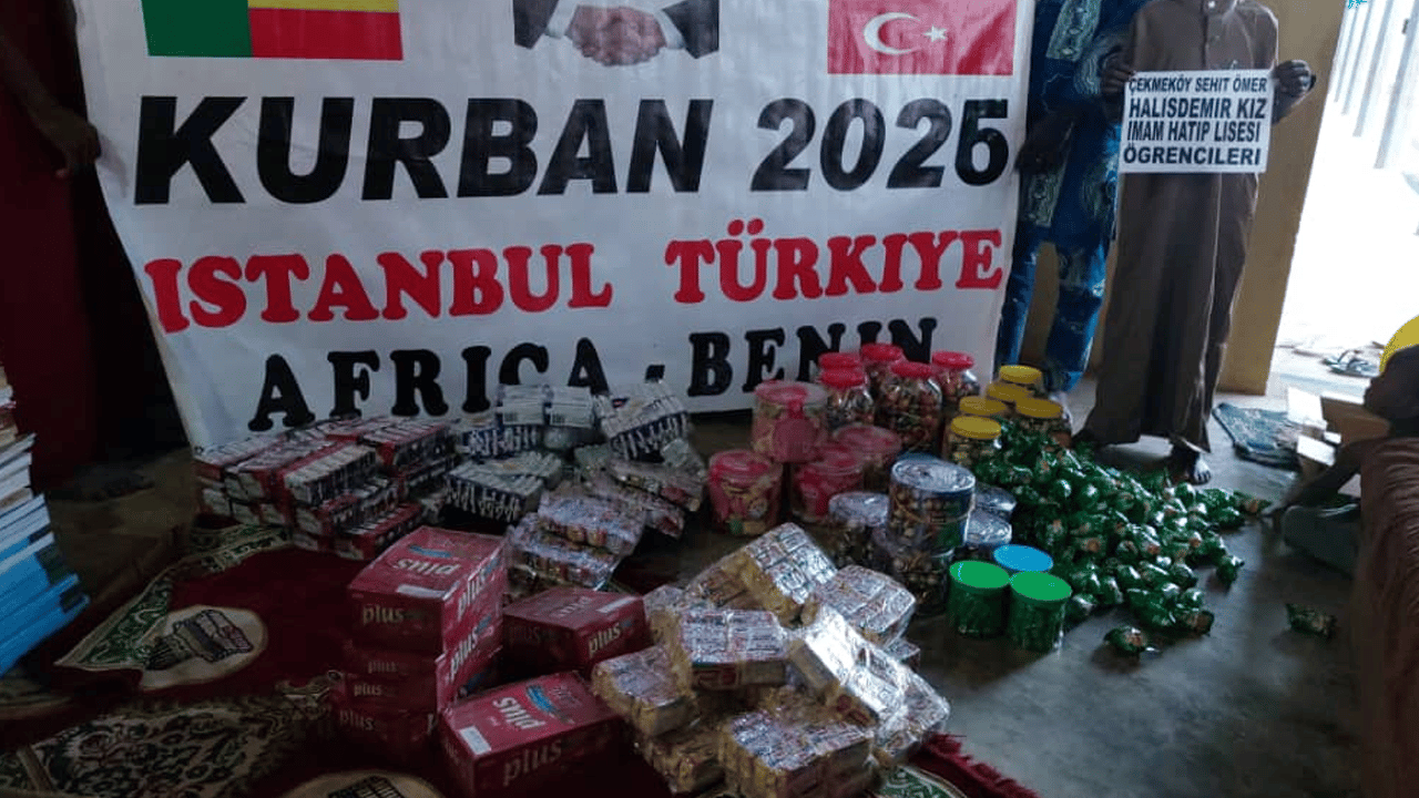 Öğrencilerden Afrika’ya Büyük Yardım!