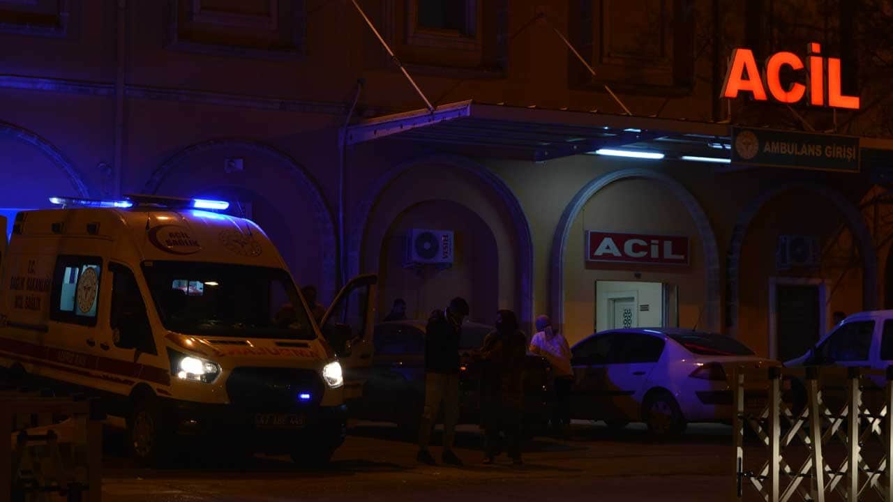 Oto yıkamacıda elektrik akımına kapılan şoför yaşamını yitirdi