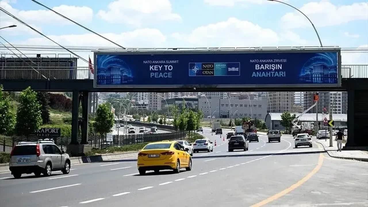Otobüs seferleri değişecek Ankara’da metrolar çalışacak mı?