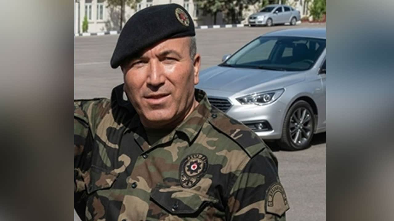 Özel harekat polisi silahla vurulmuş halde ölü bulundu!