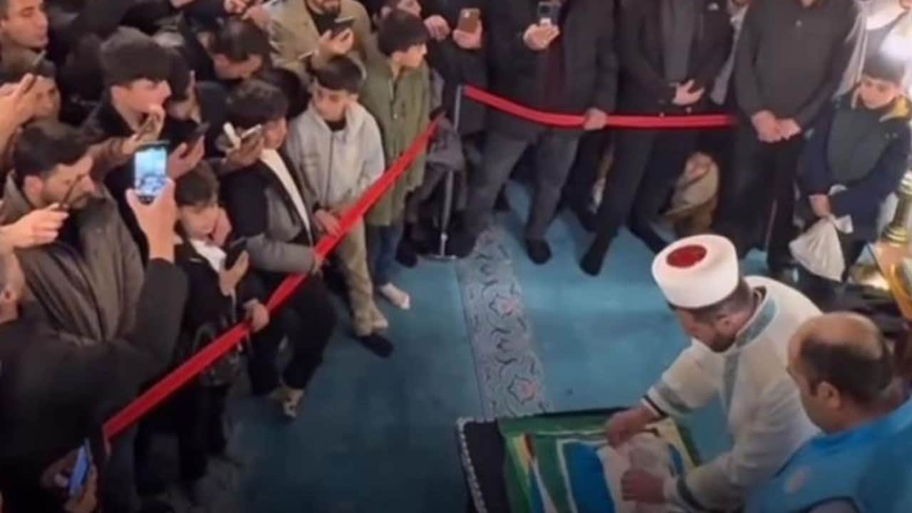 Patnos’ta Sakal-ı şerife büyük ilgi