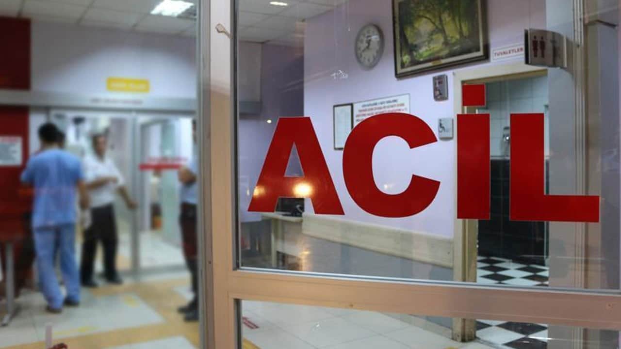 Peş peşe fenalaştılar! Tekstil fabrikasında 21 işçi hastanelik oldu