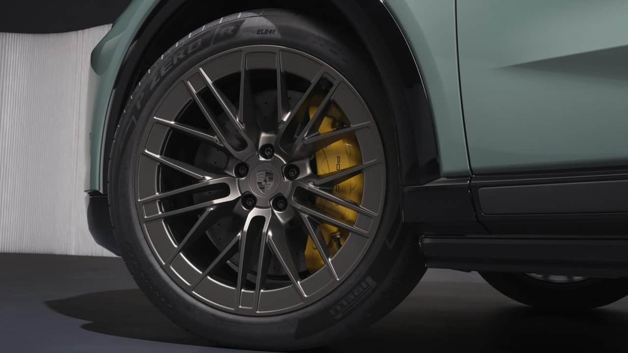 Pirelli P Zero, Porsche Cayenne’in hızına hız kattı! 2,5 saniyede 100 km/s