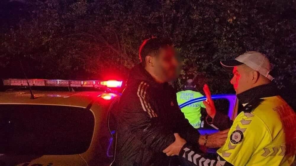Polise zor anlar yaşattı: Alkollü ATV sürücüsü 'kolombiya vatandaşıyım' deyip alkolmetreyi reddetti