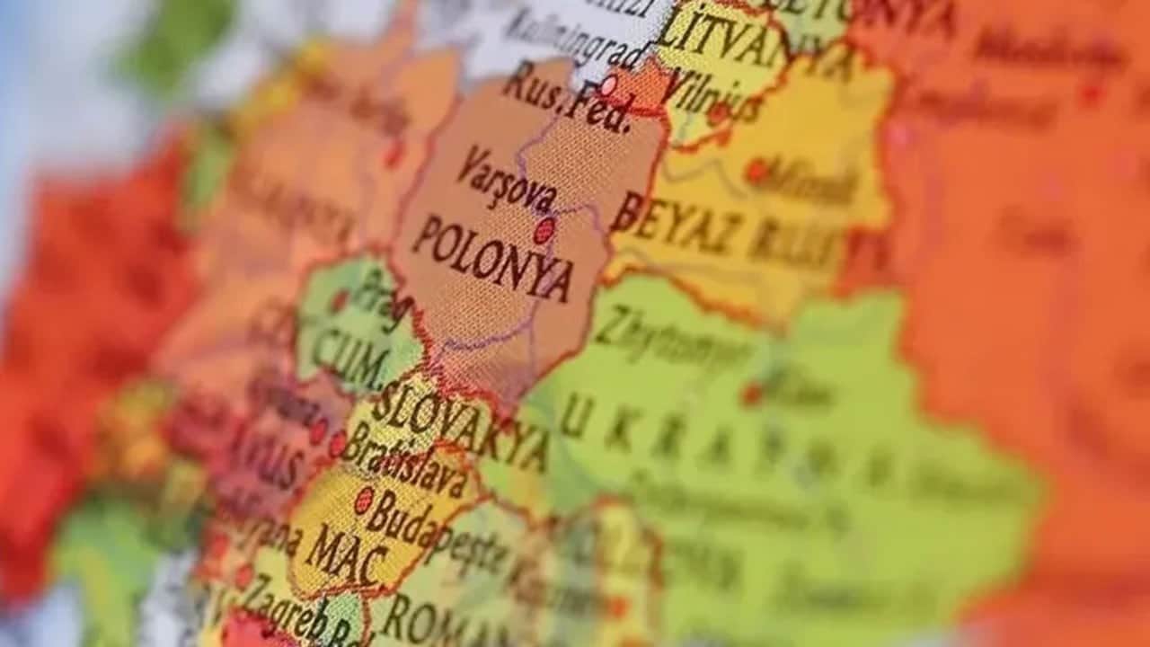 Polonya'da okul ve camiye saldırı iddiası!