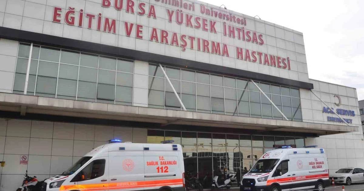 Prof. Dr. Ağca'dan sıcak uyarısı: Günde 2.5-3 litre şu ve 5 korunma tedbiri