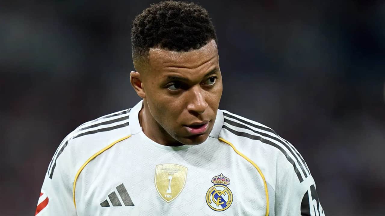 PSG'ye Kylian Mbappe şoku: 61 milyon avro tazminat ödeyecek