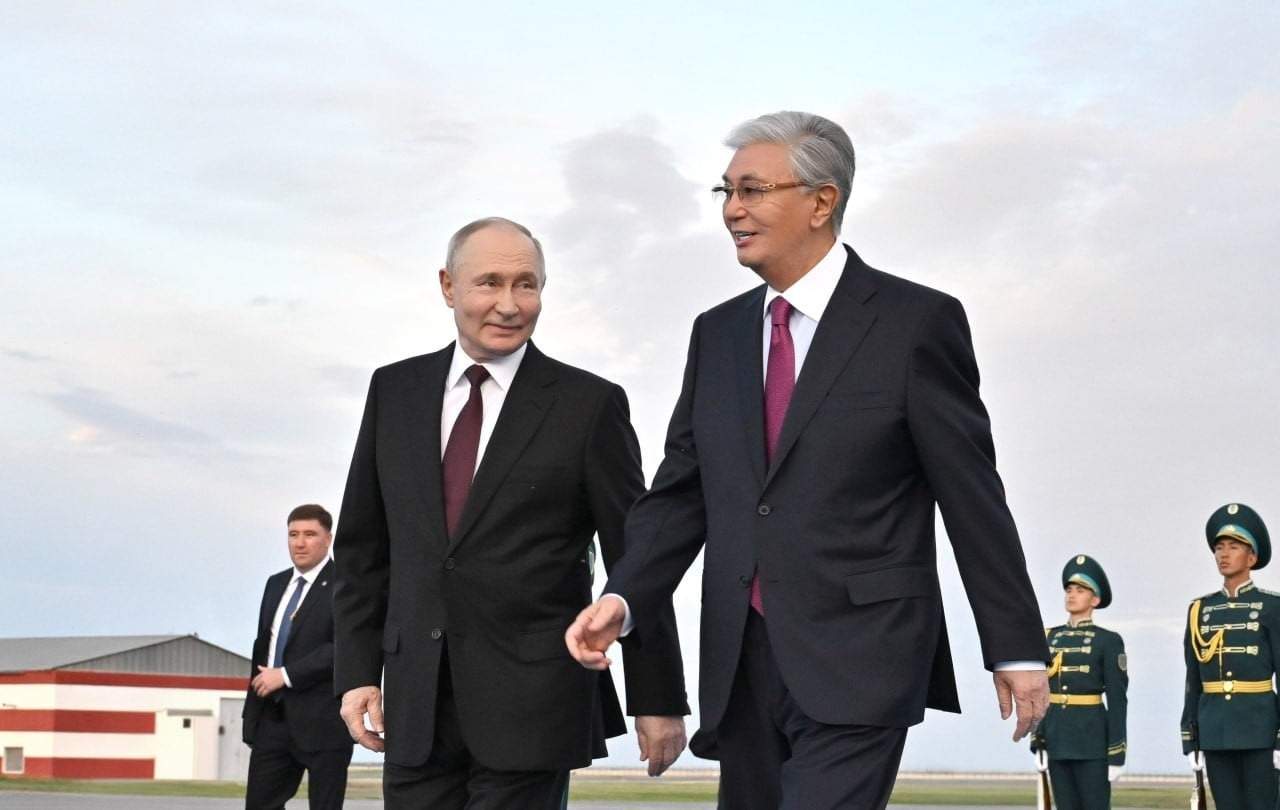 Putin resmi ziyaret için Kazakistan’da