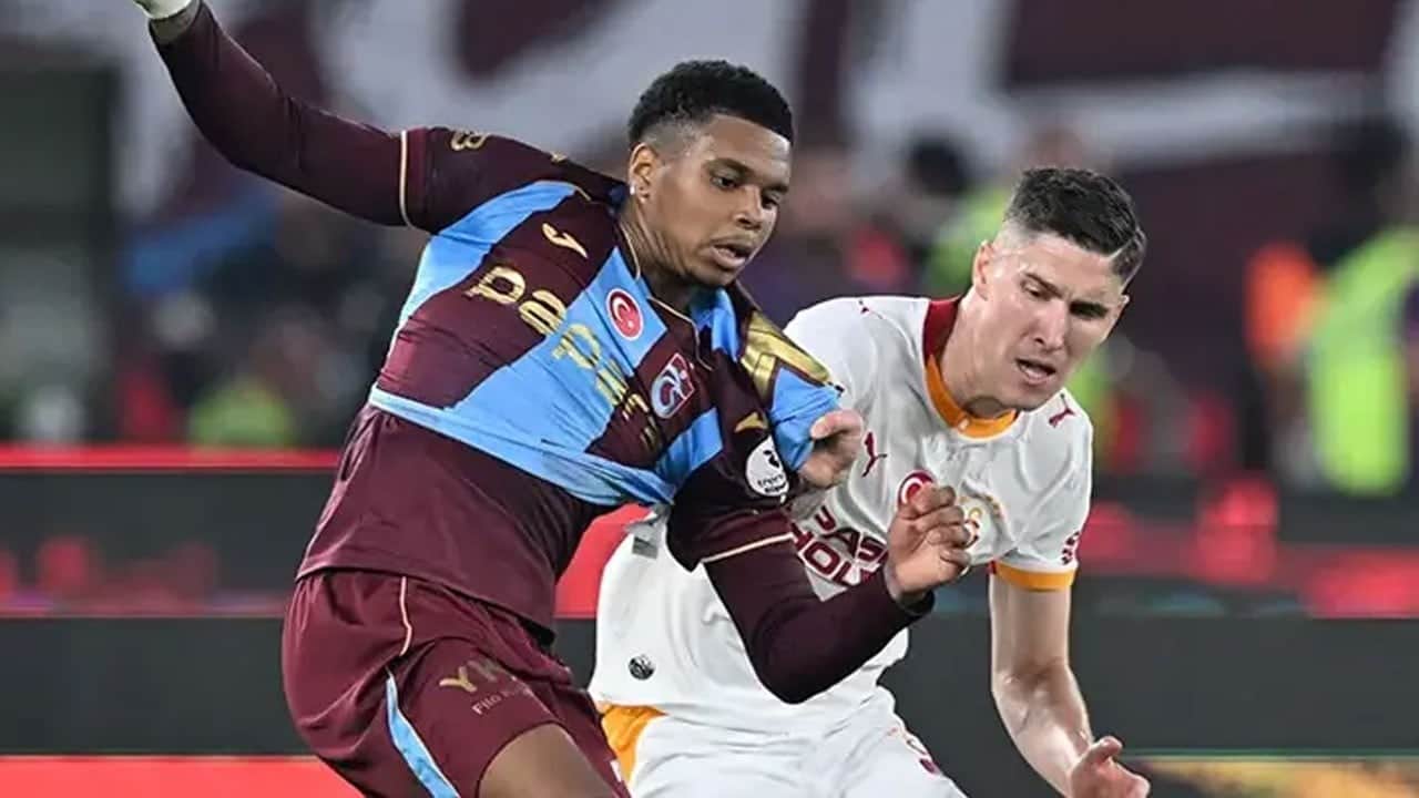 Rolland Sallai’den kötü haber! Macaristan milli takımı kadrosundan çıkarıldı