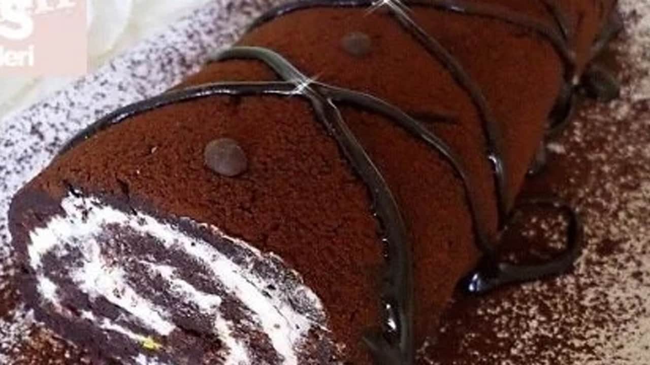 Rulo yaşpasta nasıl yapılır? Süt kutularını alın artık kendimiz yapacağız: Bakın ne kullanacağız