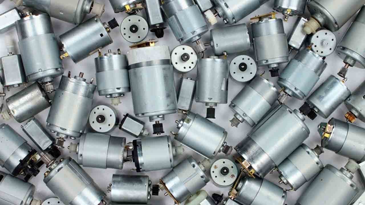 Saç telinden bile küçük! Rekorlar kitabı’na giren mikro motor