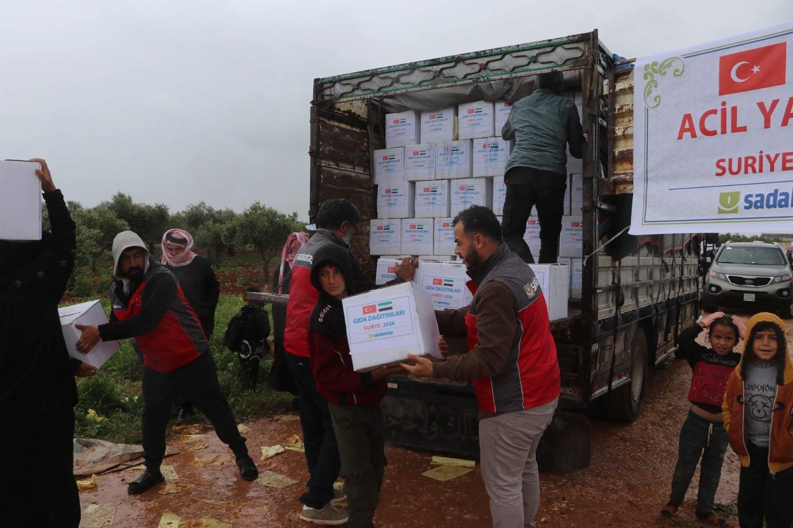 Sadakataşı’ndan İdlib'e gıda yardımı
