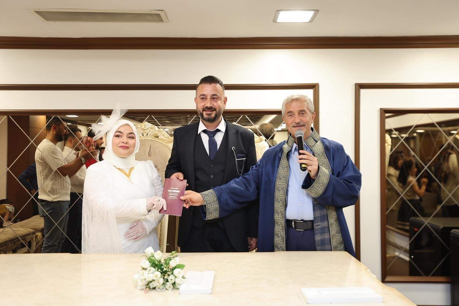 Şahinbey'de 106 çift mutluluğa evet dedi