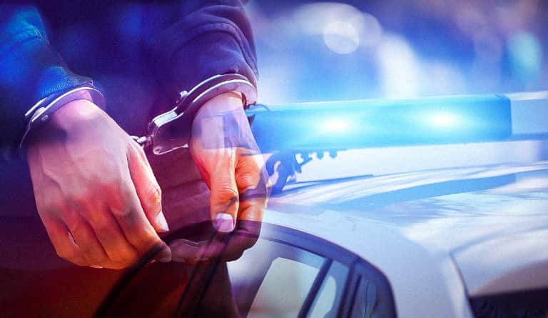 Sahte polis ve savcı şebekesine gişelerde kıskıvrak yakalama: 4 milyon liralık vurgun berber dükkanından çıktı