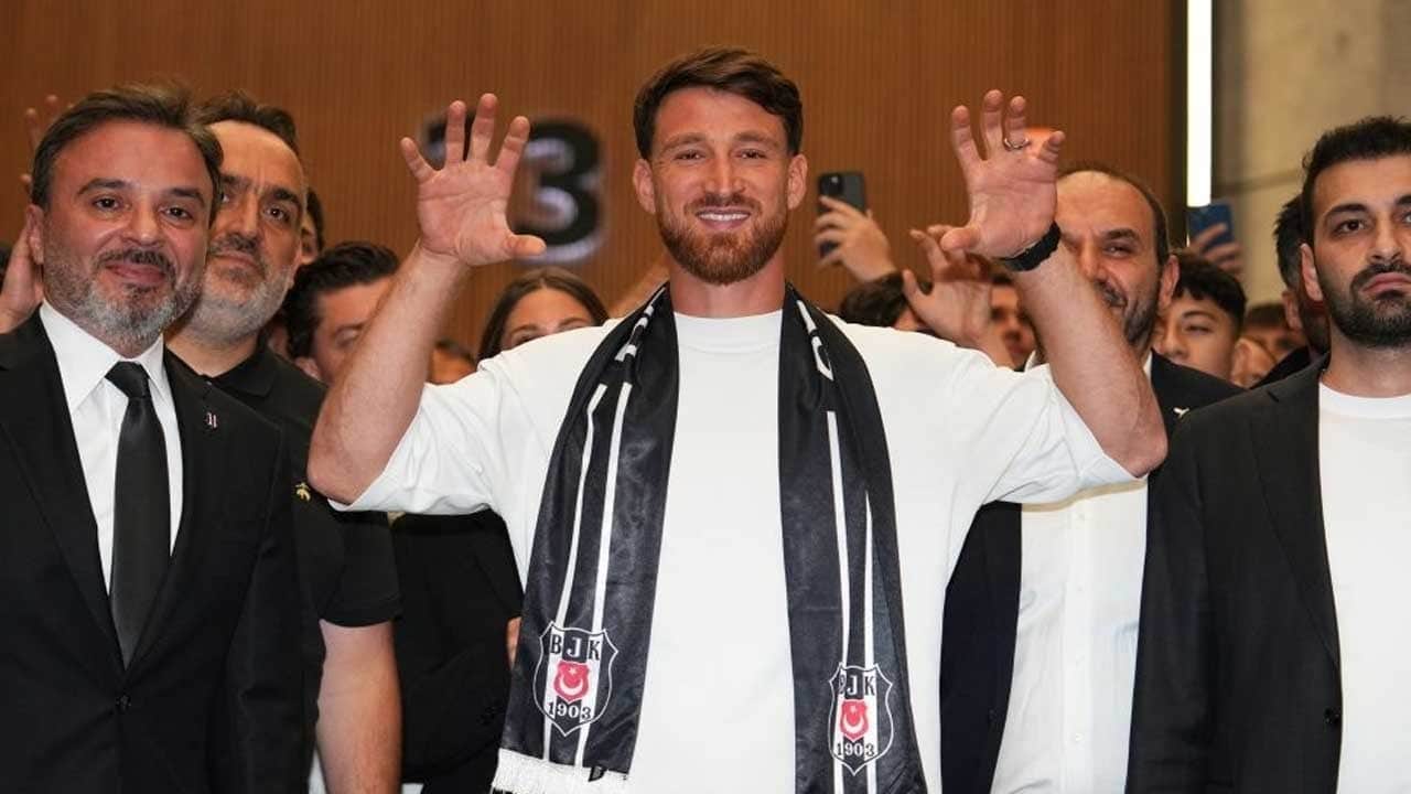 Salih Özcan: Beşiktaş şampiyonluğu hak ediyor