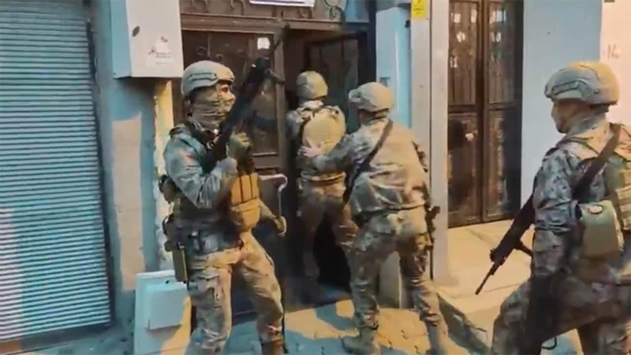 Şanlıurfa'da DEAŞ operasyonunda 8 şüpheliden 7’si tutuklandı