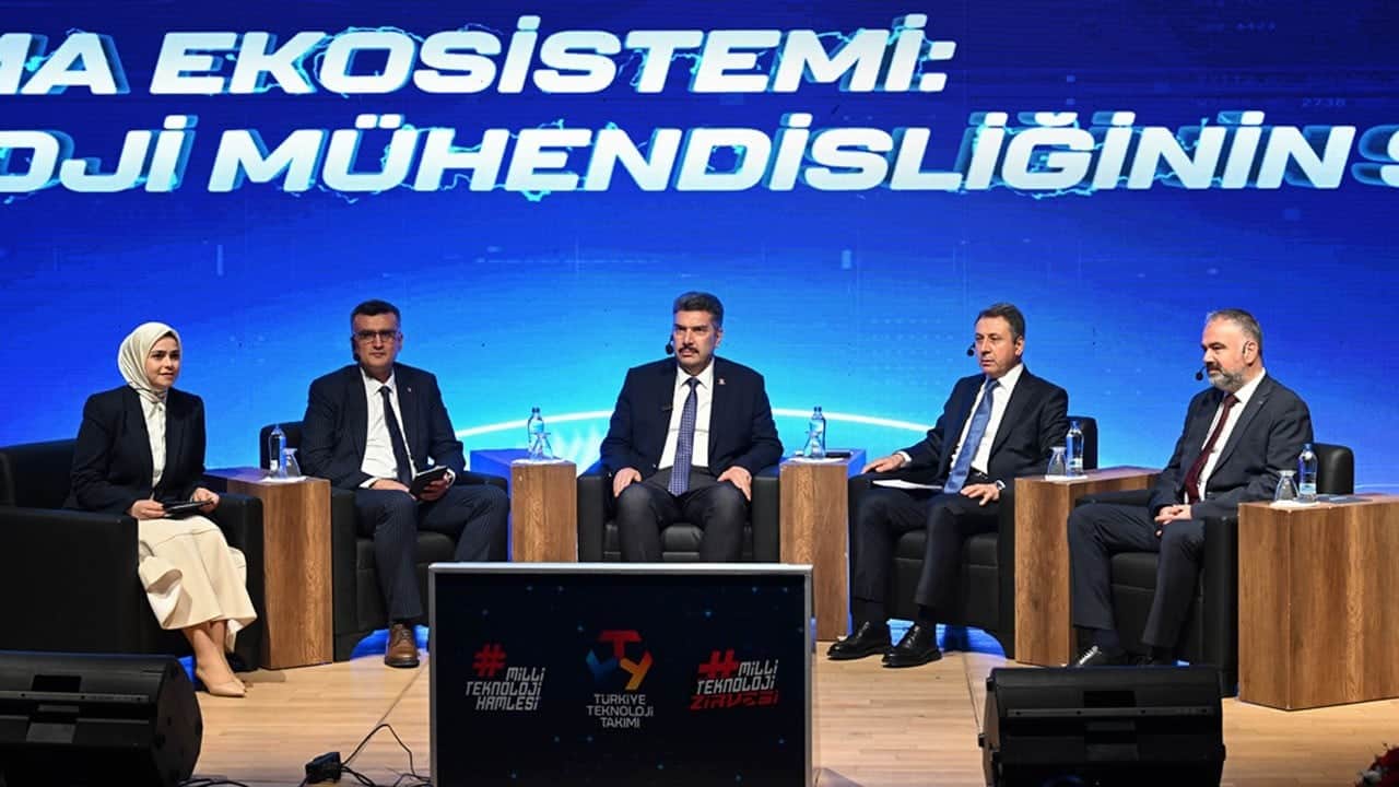 Savunma sanayiinin öncüleri yerlilik ve AR-GE'nin önemini anlattı: Yoksa sadece uzaktan izlersiniz!