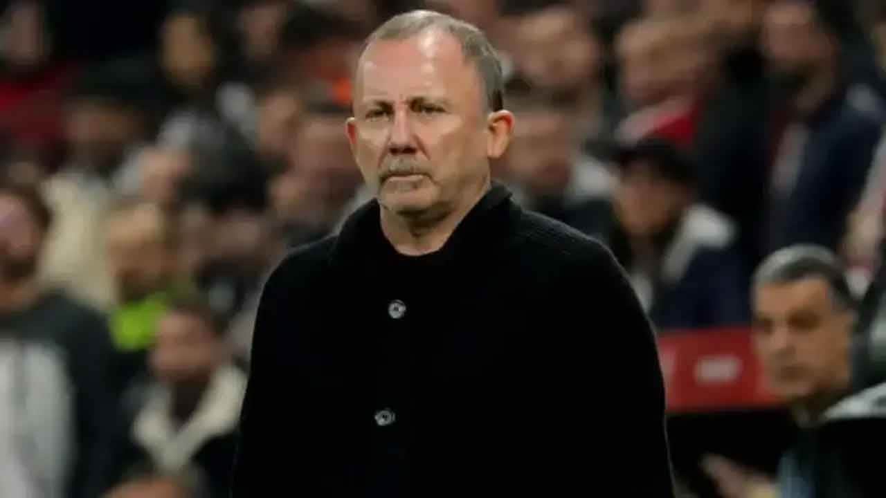 Sergen Yalçın Beşiktaş taraftarına tepki gösterdi: İyi olmadı söyleyeyim!