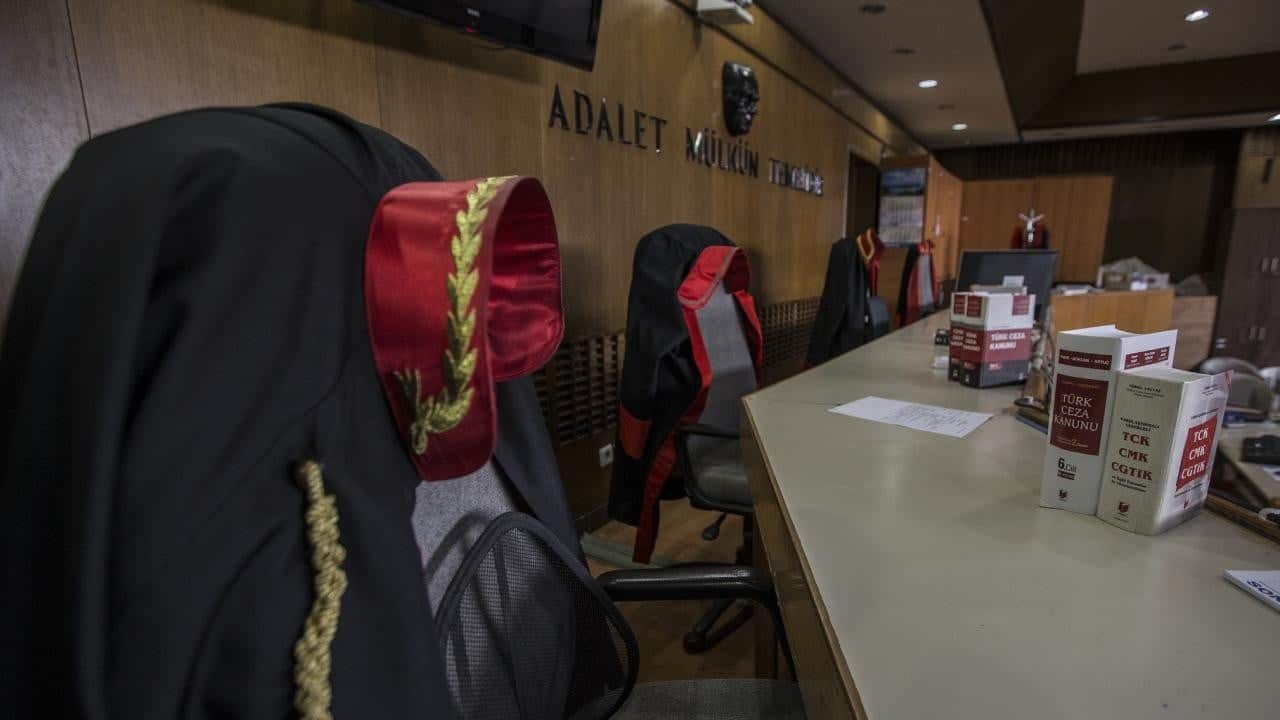 Sınıfta kaldığı için müdür yardımcısını tehdit etmişti! Mahkeme kararını verdi