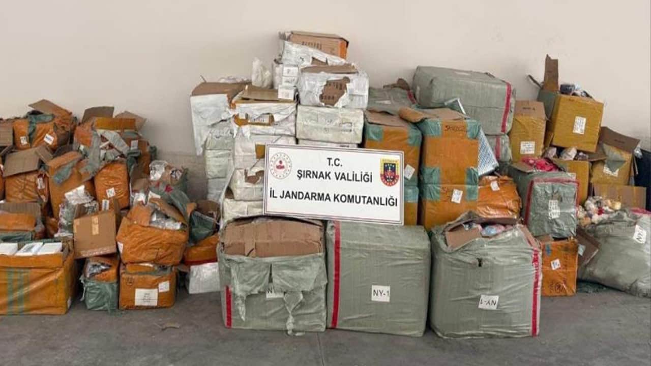 Şırnak'ta 77 milyon liralık kaçak ürün ele geçirildi