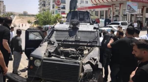 Şırnak’ta korkutan kaza! Polis aracı takla attı