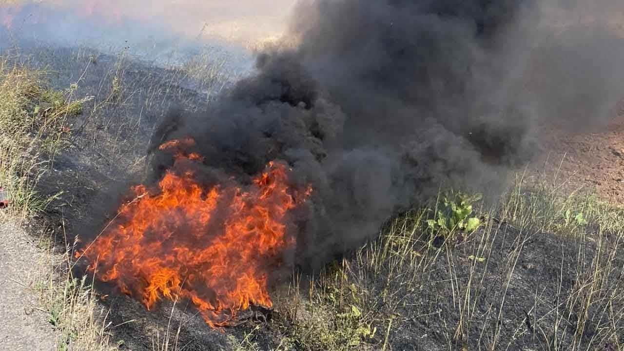 Şırnak'ta korkutan yangın! Alevler Silopi'de ekipleri ve vatandaşları teyakkuza geçirdi!