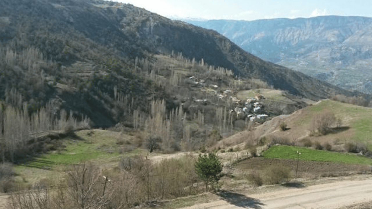 Sivas Koyulhisar'da çözülmeyen skandal