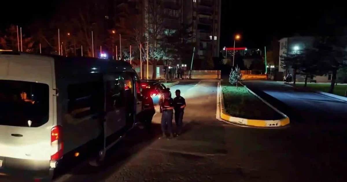 Sivas merkezli 6 ilde nitelikli dolandırıcılık operasyonunda 5 şüpheli tutuklandı