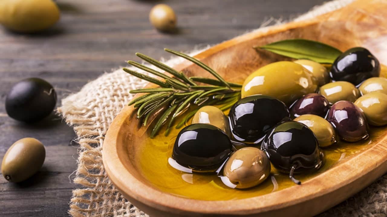 Siyah zeytin tatlandırma: İlginç detayı görenler bunu da yaptı! Acı yerine tatlı oluyor