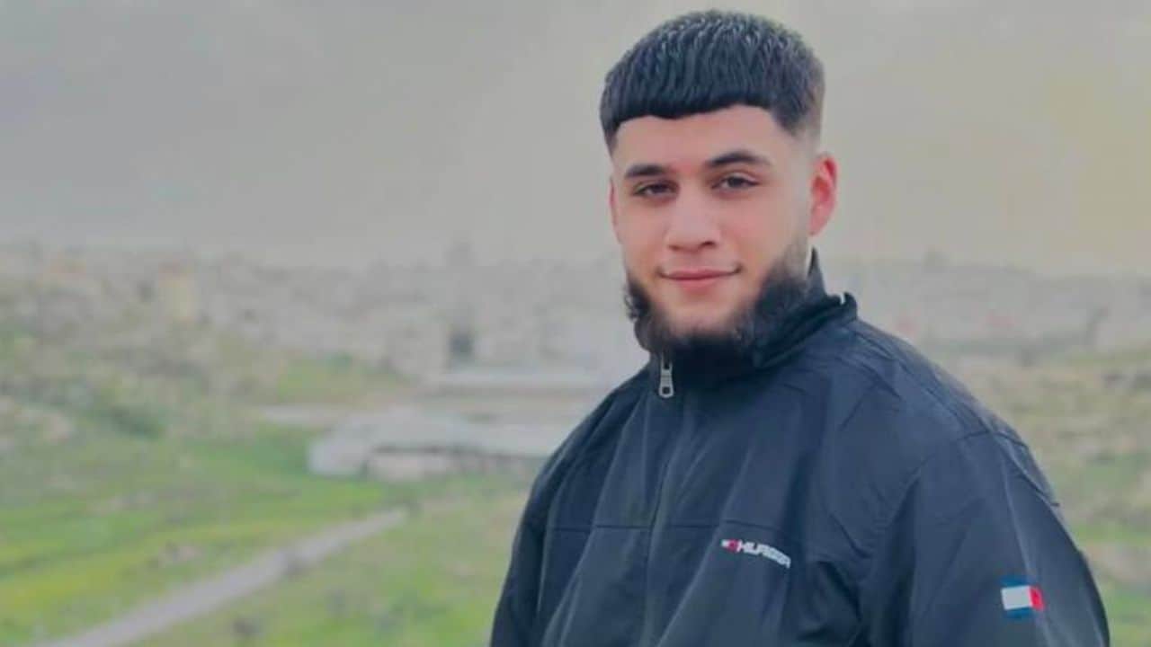 Siyonistler Batı Şeria'da 18 yaşındaki bir genci katletti