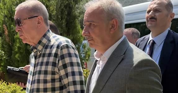 Sosyal medyada da gündem oldu! Erdoğan’dan Marmaris’te tatil kombini