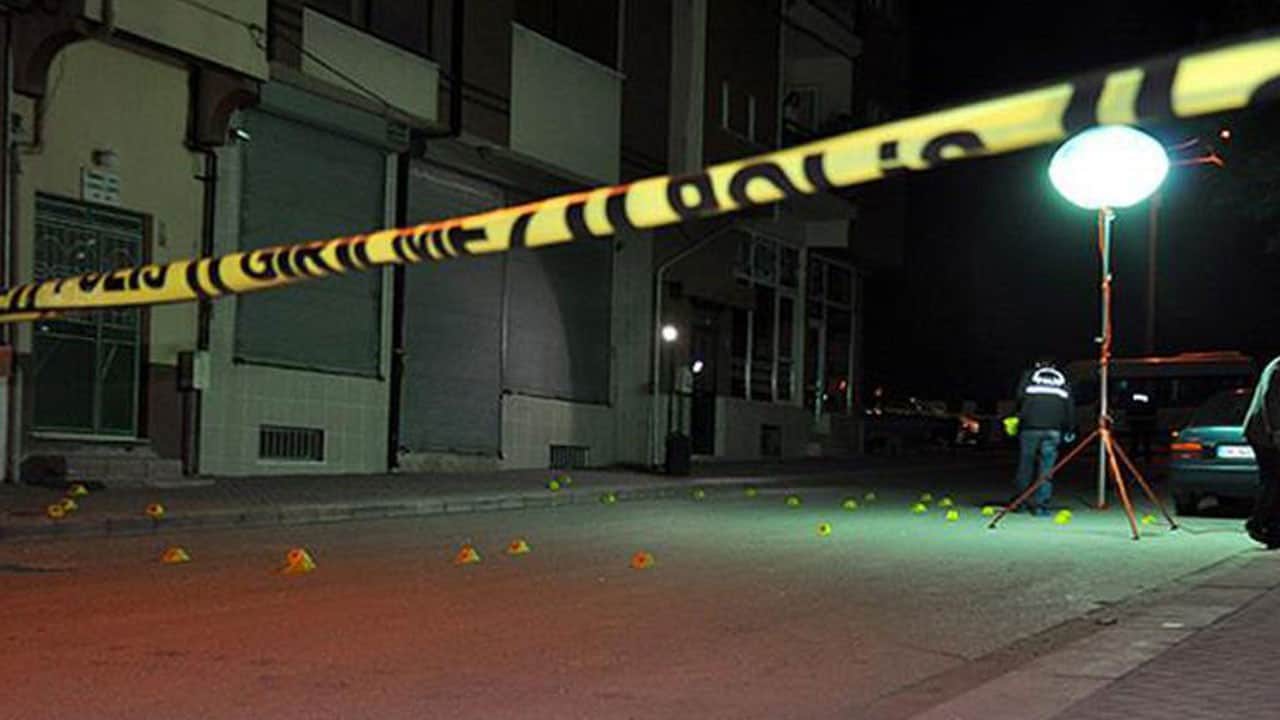 Tartışma kanlı bitti! Evden aldığı tüfekle arkadaşını vurdu