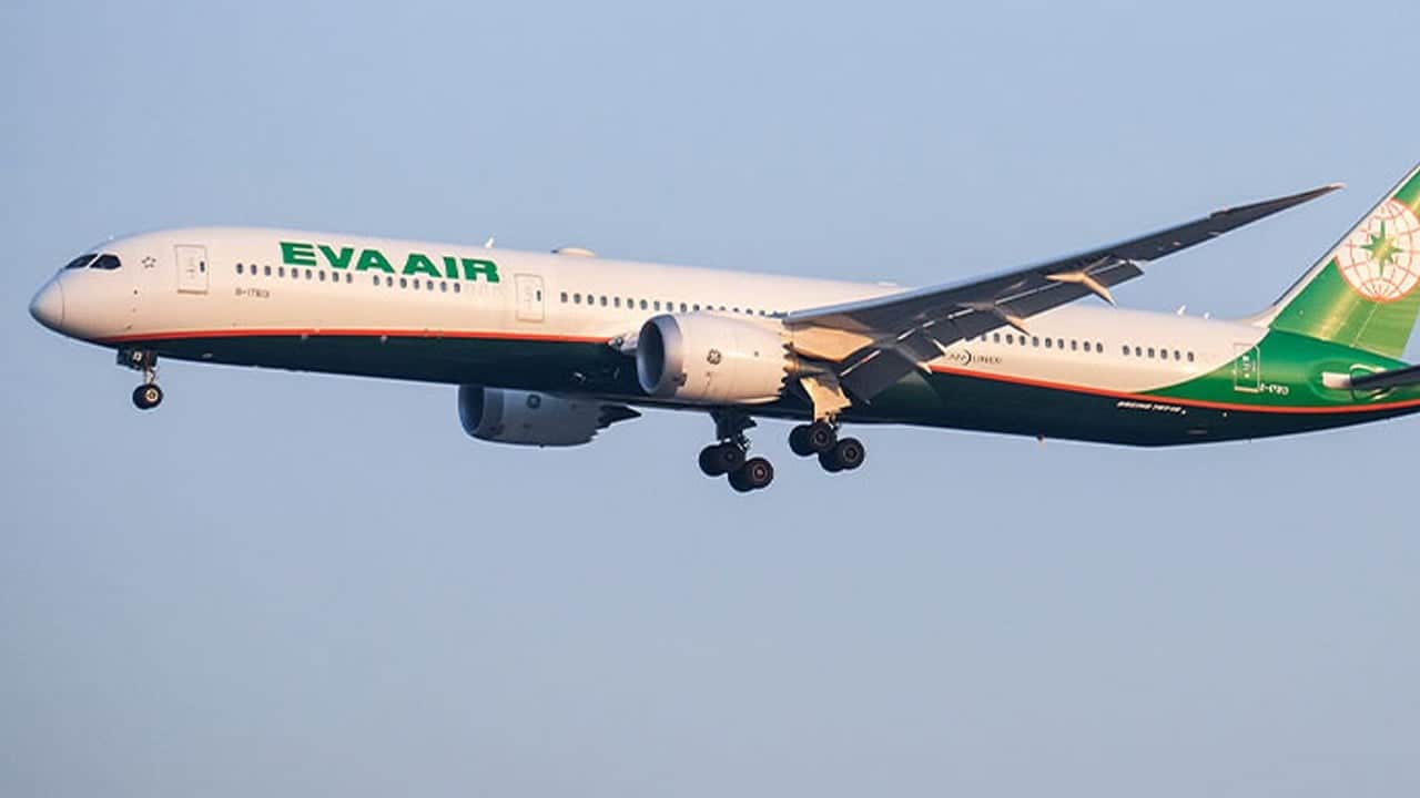Tayvanlı Kaptan pilot ona defalarca yumruk attı! Kokpitte yumruklu saldırı...