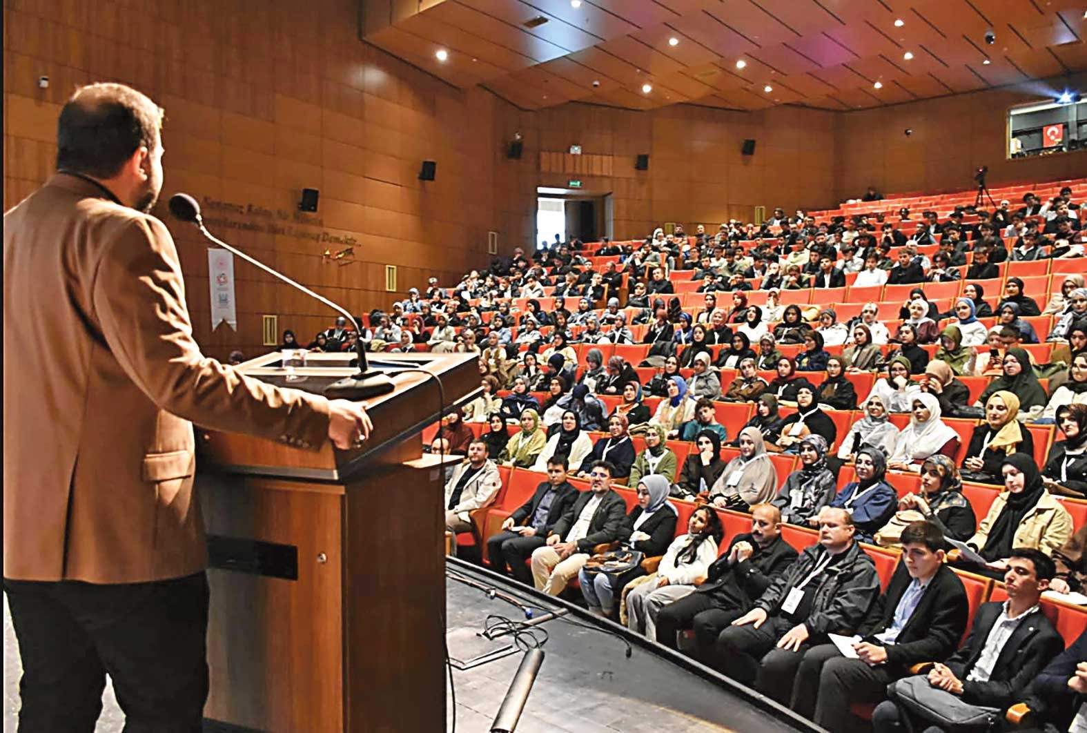 Tefekkür Akademi başarıyla tamamlandı