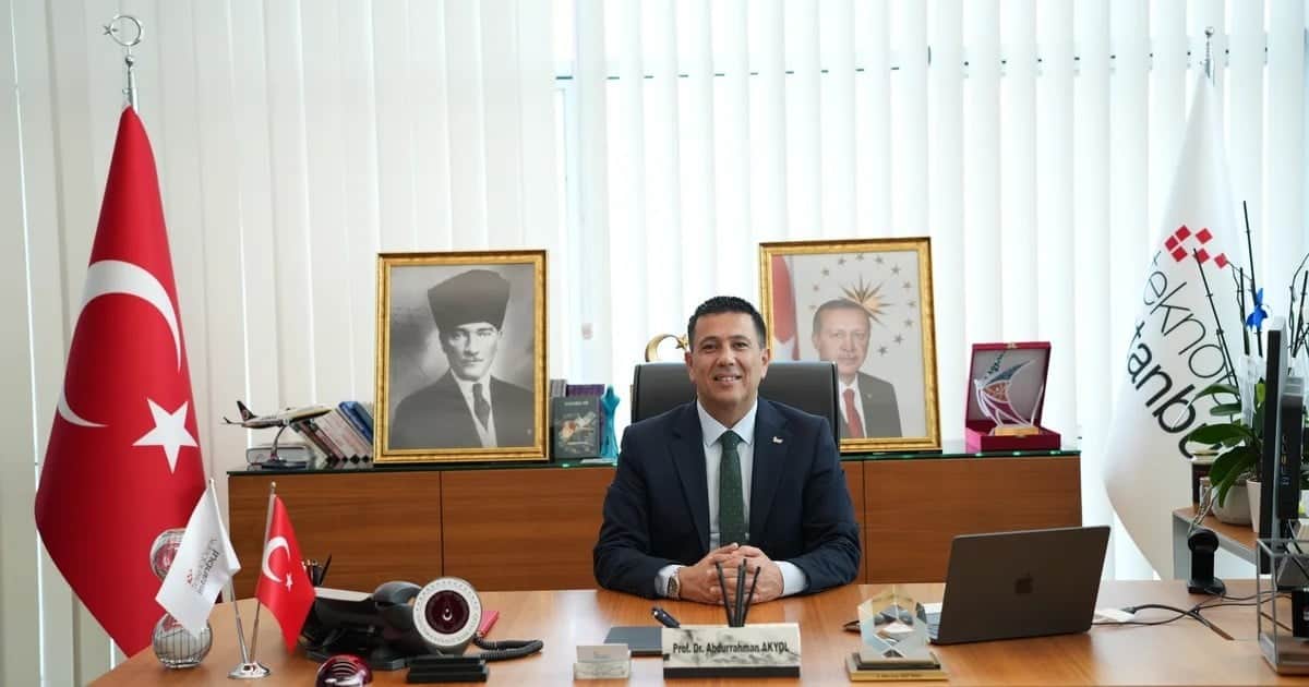 Teknopark İstanbul robot köpek ve nano helikopterlerle TEKNOFEST 2026'da yer alacak