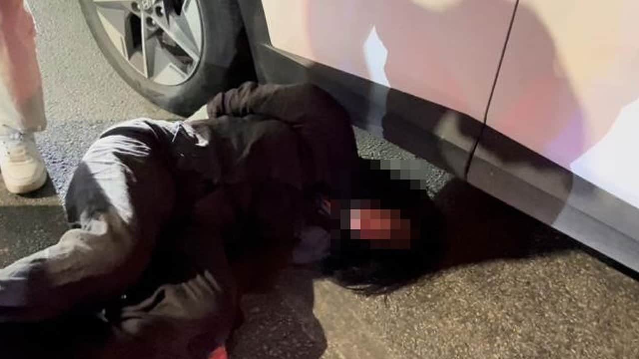 Ters yönde yakalandı, ortalığı birbirine kattı! Alkollü sürücü tutuklandı