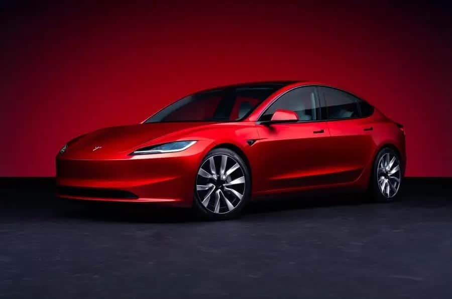Tesla'ya "acil durum kapı kolu" soruşturması