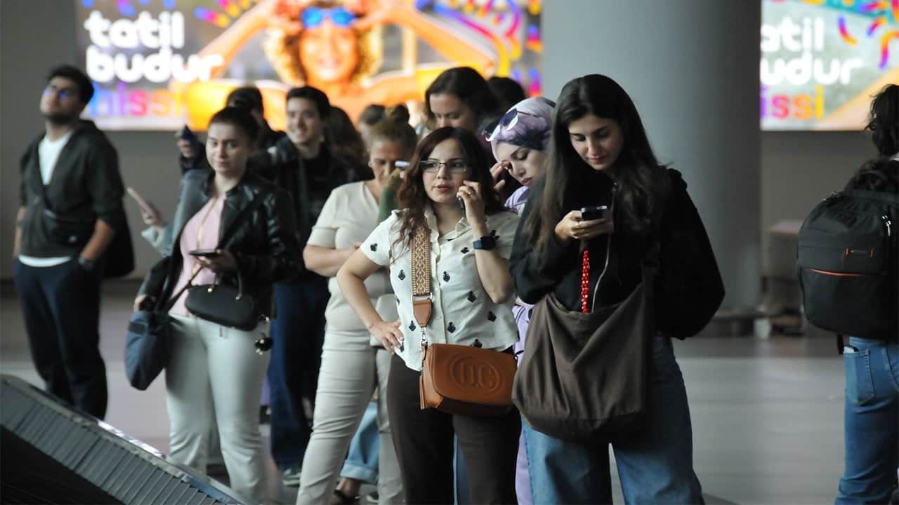 THY rekor kıracak Havalimanlarında yoğunluktan adım atılmıyor