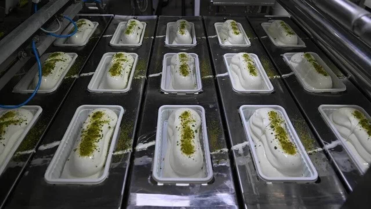 Türkiye dondurma ile para bastı