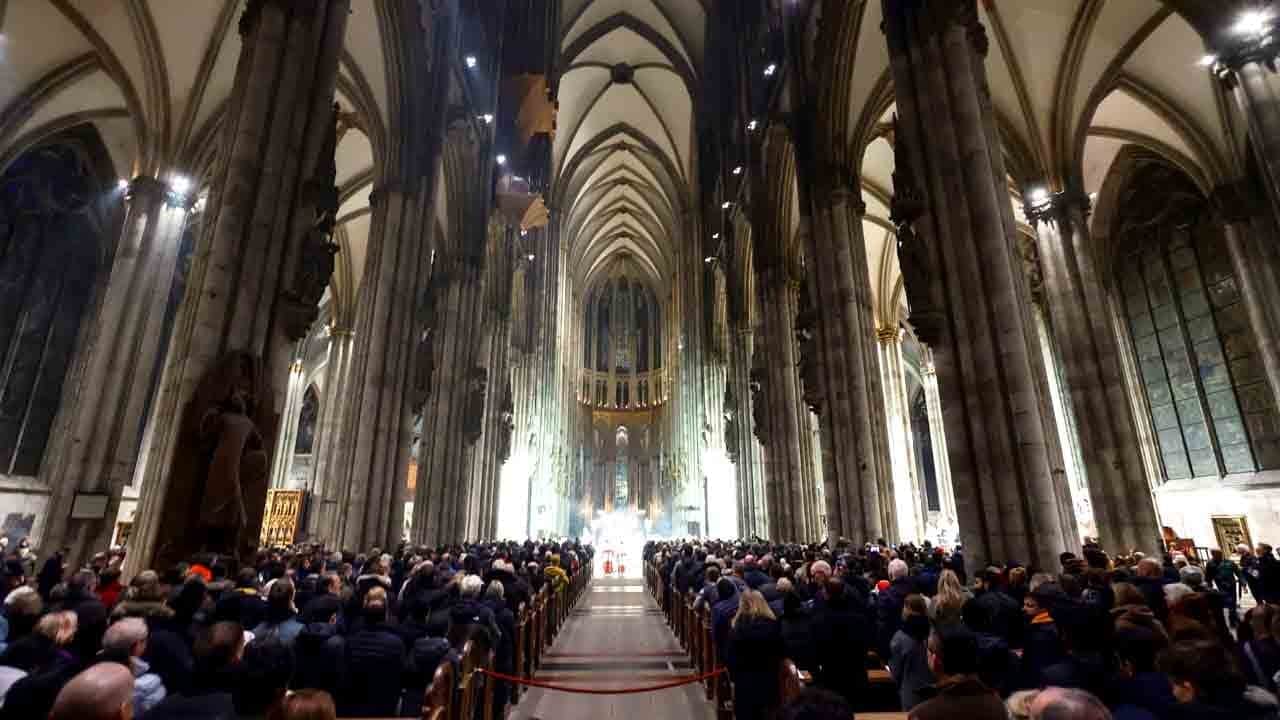 Ücretsiz giriş bitiyor: Köln Katedraline 12 Euro giriş ücreti