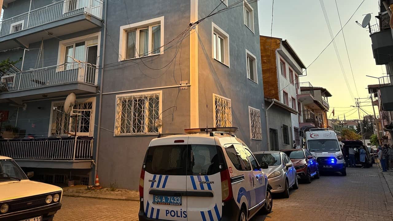 Uşak'ta korkunç olay! Balkondan düşen genç kadın hayatını kaybetti