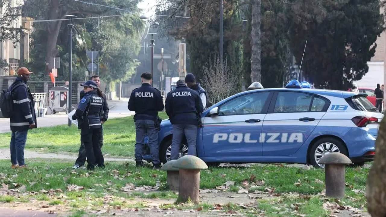 Uyuşturucu operasyonu: 1335 kişi yakalandı, 450 kilo uyuşturucu ele geçirildi
