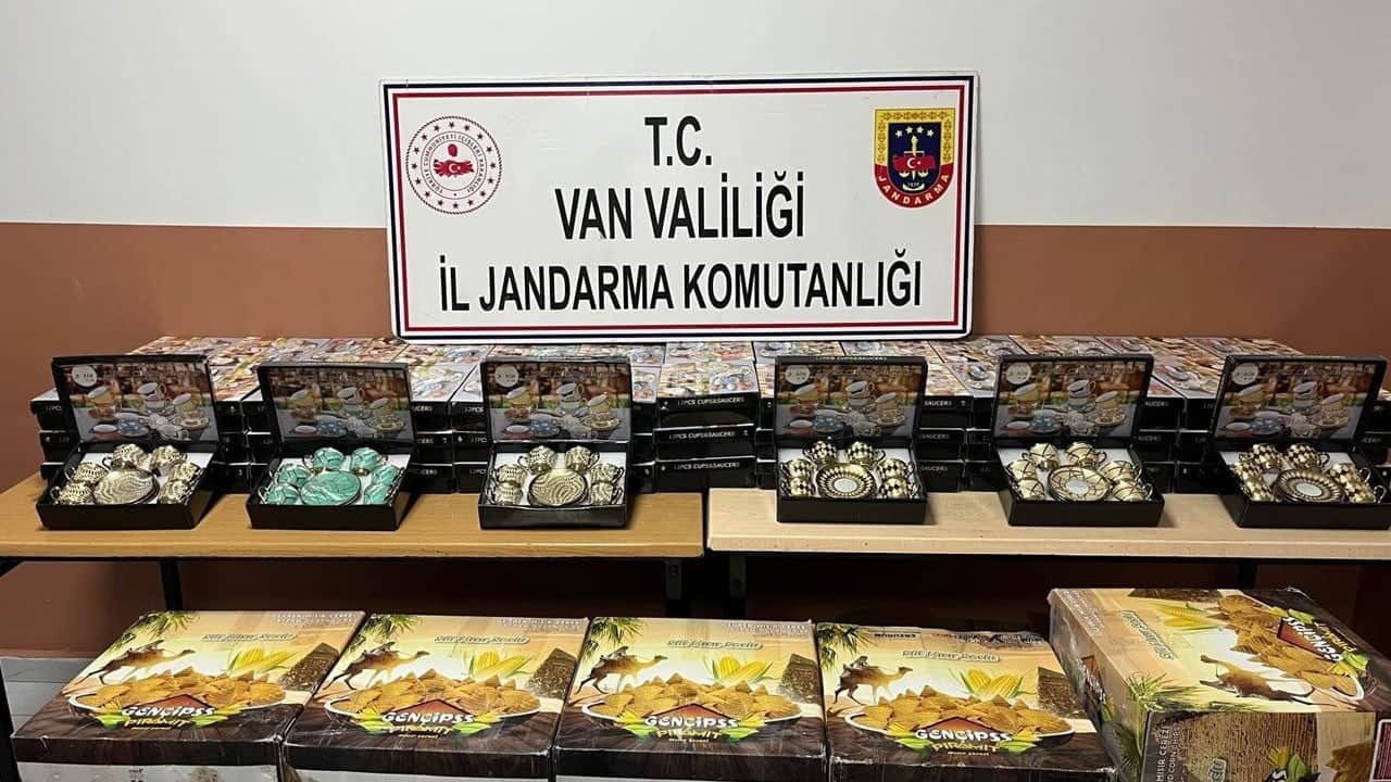 Van’da kaçakçılığa darbe! Milyonluk ürünler ele geçirildi