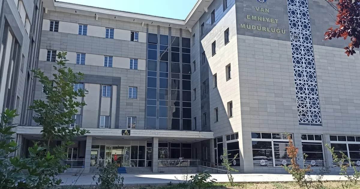 'Vanlı Kara Haydar'ın eşi Çağla Öz Tançalan gözaltına alındı, Van'a getirildi