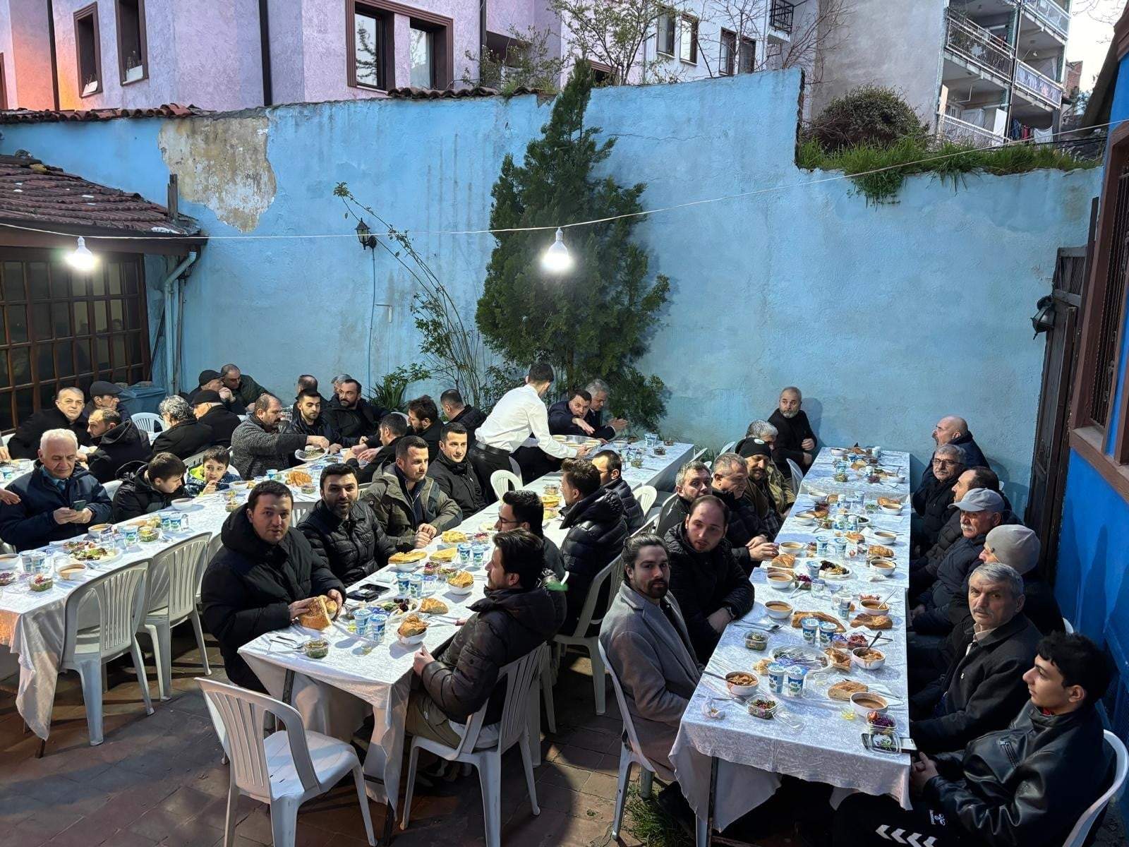Vatan Sevdalıları ve Üftade Gönüllüleri İftar Sofrasında Buluştu