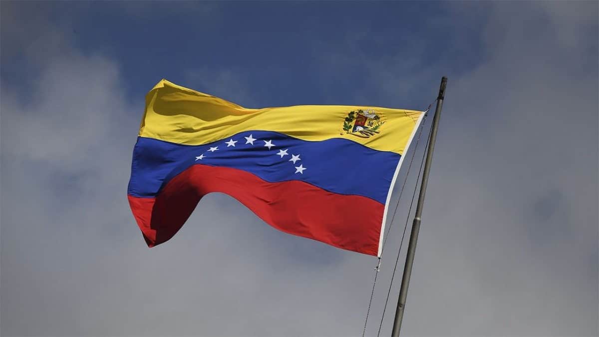 Venezuela hükümeti ilan etti: 99 mahkum için af kararı çıktı!